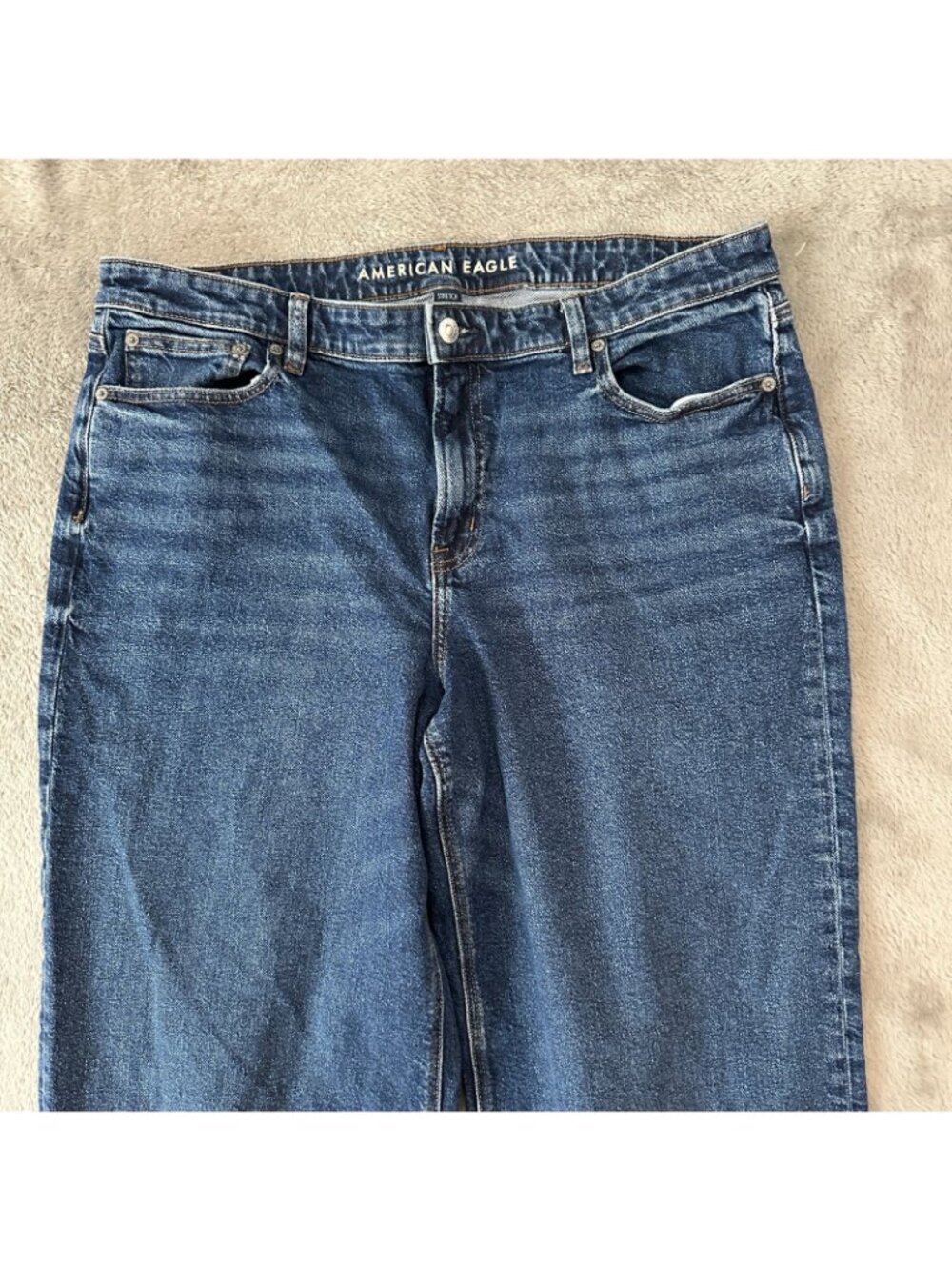 American Eagle Stovepipe Wide Leg Dark Wash Jeans Women's size 16 Regular 2025 - Picture 2 of 9